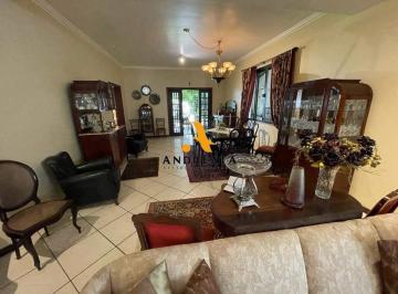 Casa · 559m² · 5 Quartos · 3 Vagas · Venda de Casa em Condomínio com 5 quarto(s), 5 suíte(s), 559 m², por R$ 3.2 milhões, no condomínio R
