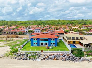 Apartamento de 3 quartos, Aquiraz · Apartamento. Praia do Presídio baixou para vender rápido.
