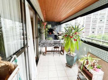 Apartamento de 4 quartos, Santos · Apartamento na Vila Rica com 212 metros quadrados!