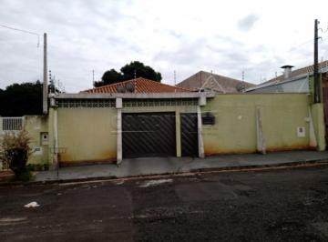 FACHADA · Casa Padrão em Araraquara