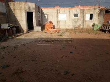Quintal e garagem · Casa Padrão em Ibaté