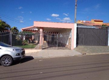 Frente · Casa Padrão em São Carlos