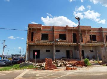 Casa · 114m² · 3 Quartos · 2 Vagas · Sobrado Loteamento Irio Holler