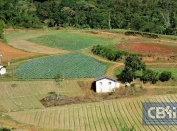 31cbe5c18babb7bcc1002c8278e8d37fb8b61c07 · Sítio com 7 dormitórios à venda, 32000 m² por R$ 1.500.000,00 - Stucky - Nova Friburgo/RJ