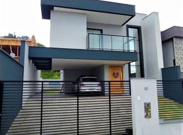 Casa · 141m² · 3 Quartos · 2 Vagas · LINDO SOBRADO COM EXCELENTE LOCALIZAÇÃO NA CIDADE DE TIMBÓ/SC