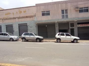 Comercial · 700m² · Loja para alugar em Londrina, Centro, com 700 m²