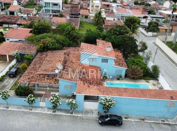 Casa de 8 quartos, Gravatá · Casa solta em ótima localização na cidade de Gravatá/PE!