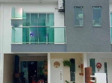 f56f359a1f1a29f2552f6e39475508dc1205e2d5 · Sobrado com 3 dormitórios à venda, 125 m² por R$ 1.200.000,00 - Dom Bosco - Itajaí/SC