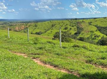 Rural · 425ha · 1 Quarto · Fazenda em Abaeté-MG, com 425 hectares, possui 3 açudes.