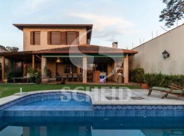 Casa · 310m² · 4 Quartos · 4 Vagas · Imóvel amplo com 4 quartos, 3 suítes, e 5 banh, 5 vagas , piscina , churrasqueira, quintal.