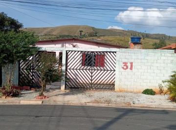 Casa · 90m² · 2 Quartos · 3 Vagas · Linda Casa