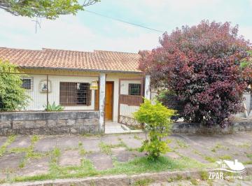 Foto 01 · CASA EM TERRENO DIFERENCIADO DE ESQUINA - ESPÍRITO SANTO/POA