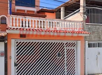 dd4fb516471656356fd663b8d8ed0d25.jpg · Sobrado de 220m² com 4 quartos
