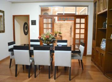 Casa · 390m² · 3 Quartos · 5 Vagas · Casa de 390m², Monumento- São Paulo - SP 