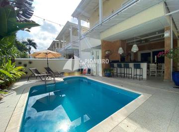 Casa · 210m² · 4 Quartos · 4 Vagas · Casa de condomínio, disponível em Juquehy para temporada!