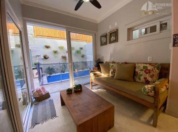 Casa · 230m² · 4 Quartos · 2 Vagas · Casa em condomínio para venda e locação temporada em Juquehy.