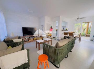 Casa · 160m² · 4 Quartos · 2 Vagas · Casa de Condomínio com 4 quartos, Juquehy, São Sebastião - R$ 3.75 mi, Cod: 2020