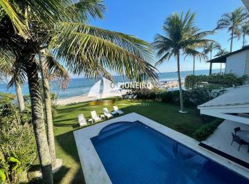 Casa · 300m² · 5 Quartos · 4 Vagas · Mansão pé na areia disponível para Réveillon em Juquehy.