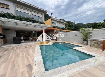 Casa · 285m² · 5 Quartos · 2 Vagas · Casa em condomínio à venda em Juquehy, conforto e lazer!