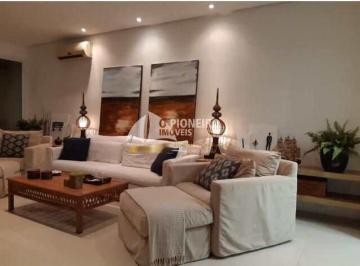 Casa · 169m² · 4 Quartos · 3 Vagas · Casa à venda em condomínio fechado na praia Juquehy!