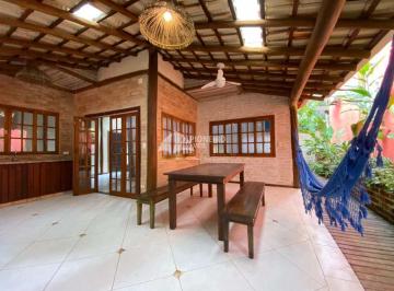 Casa · 165m² · 4 Quartos · 2 Vagas · Casa de condomínio, disponível para locação anual em Juquehy.