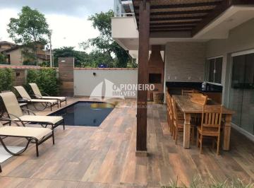Casa · 200m² · 5 Quartos · 2 Vagas · Casa de condomínio para locação de temporada em Juquehy.