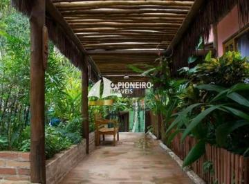 Casa · 165m² · 4 Quartos · 2 Vagas · Casa em condomínio disponível para locação em Juquehy!
