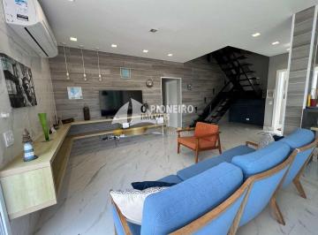 Casa · 200m² · 4 Quartos · 2 Vagas · Casa de condomínio para venda e locação anual, em Juquehy!