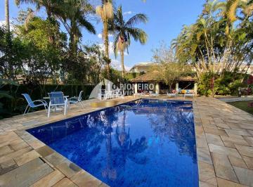 Casa · 180m² · 4 Quartos · 2 Vagas · Casa de condomínio disponível para férias em Juquehy.