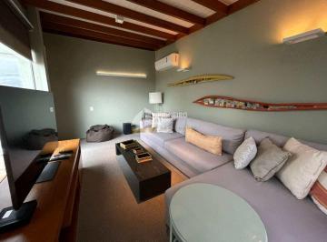 Casa · 230m² · 5 Quartos · 2 Vagas · Casa de condomínio disponível para venda em Juquehy.