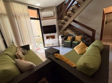 Casa · 136m² · 3 Quartos · 2 Vagas · Casa de Condomínio com 3 quartos a 350m da praia