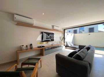 Casa · 205m² · 4 Quartos · 1 Vaga · Casa de condomínio, disponível para venda em Juquehy.
