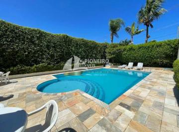 Casa · 190m² · 4 Quartos · 2 Vagas · Casa de condomínio, disponível para férias em Juquehy.