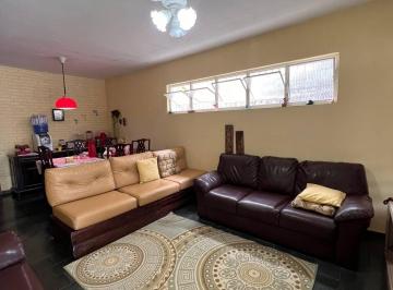 Casa · 132m² · 2 Quartos · 3 Vagas · Casa excelente localização Venda no Centro de Ubatuba