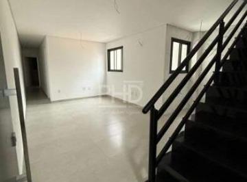 Apartamento · 70m² · 3 Quartos · 2 Vagas · Cobertura de Alto Padrão com Elevador Exclusivo e Piscina Privativa em Localização Privilegiada - Sa