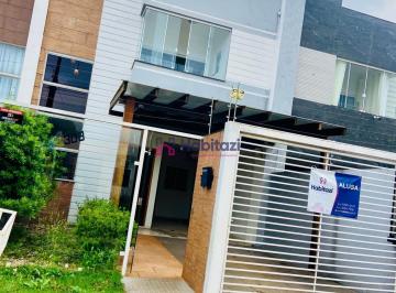 Casa · 144m² · 2 Quartos · 2 Vagas · Sobrado com 3 quartos para locação, Jardim Gisela, TOLEDO - PR