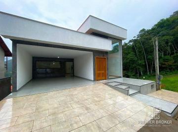 ff2516005b8dd352396a8a86cf8fb5fc449ed95c · Casa com 3 dormitórios à venda, 234 m² por R$ 890.000,00 - Albuquerque - Teresópolis/RJ