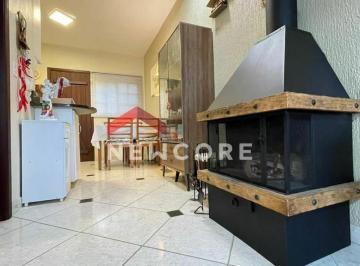 Casa de condomínio no Residencial Dos Pinheiros a venda em Almirante Tamandaré - · Casa de condomínio em Almirante Tamandaré - vila maggi - Canela/RS