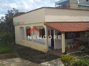 Casa · 200m² · 3 Quartos · 10 Vagas · Casa em  Rua Perobas - Colonial - Contagem/MG