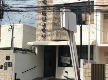 Comercial , Aracaju · Galeria com DEZ SALAS, no bairro São José - Próximo da  Arena Batistão. 