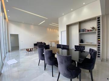 Sala de jantar · 3 QUARTOS 3 SUÍTES, SENDO UMA MÁSTER CASA MORDENA, PEDIREITO ALTO