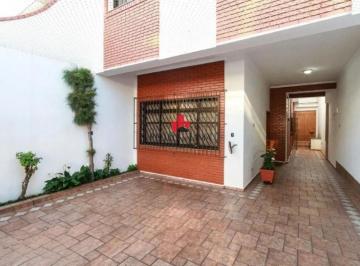 Casa · 268m² · 4 Quartos · 3 Vagas · Casa na Mooca com 4 quartos, área gourmet e 3 vagas de garagem