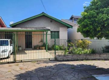 Casa · 170m² · 3 Quartos · 2 Vagas · Casa à venda - em Canudos