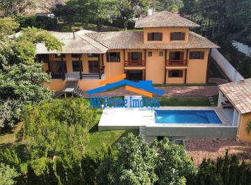 Casa · 900m² · 4 Quartos · 9 Vagas · Casa Cinematográfica com 4 Suítes e Sala de Cinema - Granja Viana.