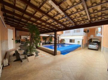 Casa de 4 quartos, Sobradinho ·  SOBRADO / 4 QUARTOS / BEM LOCALIZADO / ÁREA DE LAZER COMPLETA / SOBRADINHO DF
