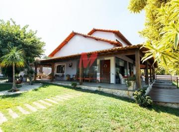 Casa · 500m² · 4 Quartos · 2 Vagas · Casa na beira do lago, nas Palmeiras, em Cabo Frio/RJ