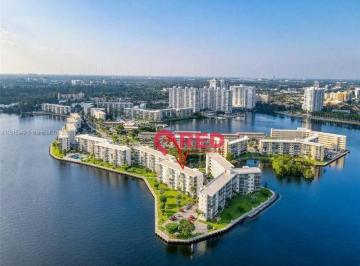 b766459f6a4c1202958345e5da49e5fe5bb9c7e5 · Apartamento com vista linda para o Oceano