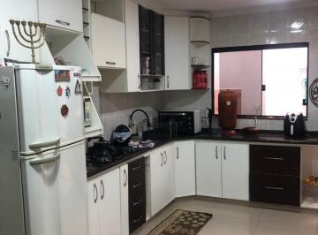 Casa de 3 quartos, Brazlândia · Quadra 57. 03 quartos, suíte, laje.