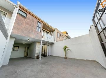 4e14cee0a9f0641321c32fa9a7c9e29eec5a1ff5 · Sobrado com 3 dormitórios à venda, 212 m² por R$ 1.300.000,00 - Xaxim - Curitiba/PR