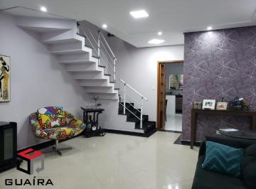 Casa · 210m² · 3 Quartos · 4 Vagas · Sobrado de 210m² no Jordanópolis em SBC - SP